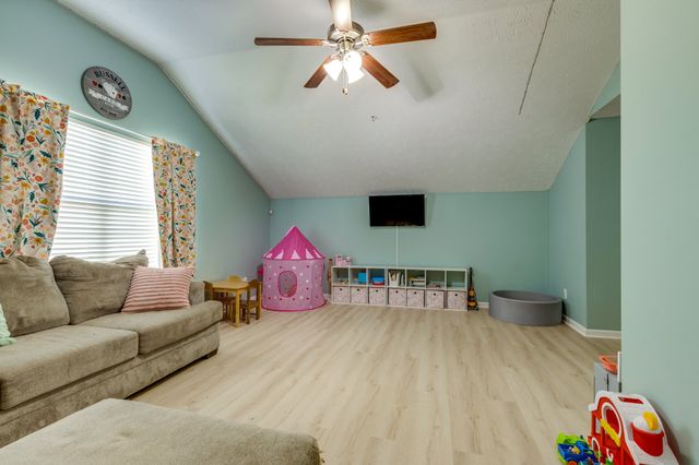 159 Windyhill St, Murfreesboro, TN 37129