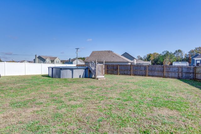 159 Windyhill St, Murfreesboro, TN 37129