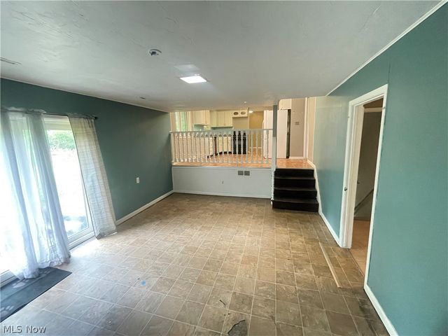 3778 Brainard Road, Woodmere, OH 44122