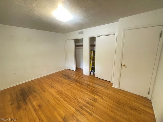 3778 Brainard Road, Woodmere, OH 44122