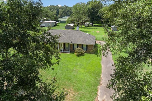 11250 Pioneer Road, Theodore, AL 36582