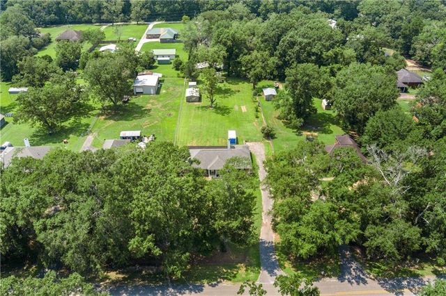 11250 Pioneer Road, Theodore, AL 36582