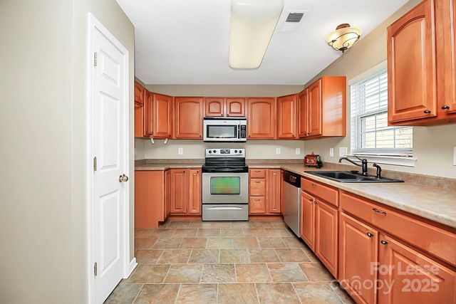 7115 Simbrah Way, Charlotte, NC 28273