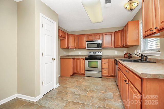 7115 Simbrah Way, Charlotte, NC 28273