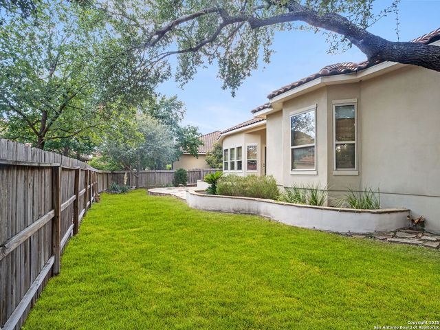 1242 Via Milano, San Antonio, TX 78260