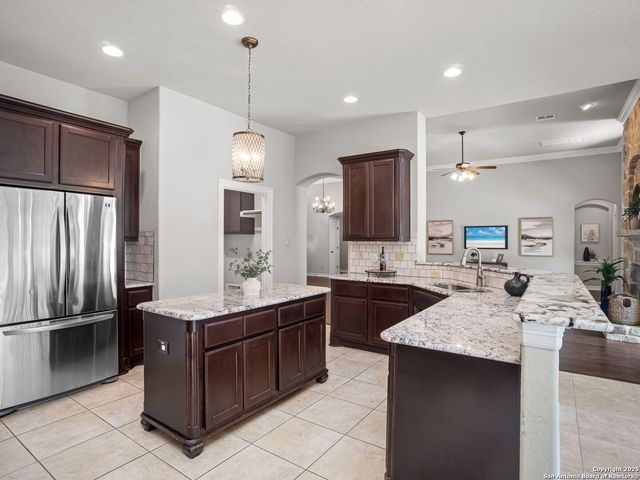 1242 Via Milano, San Antonio, TX 78260