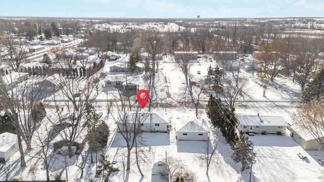 800 MAPLE STREET, Winneconne, WI 54986