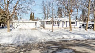 800 MAPLE STREET, Winneconne, WI 54986