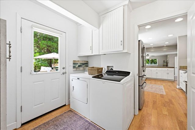 14240 Hollydale Rd, Grass Valley, CA 95945