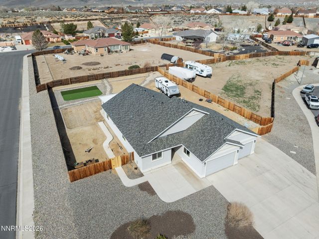 201 Verre Court, Dayton, NV 89403