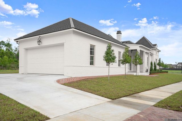 15630 Maxwell Dr, Baton Rouge, LA 70817