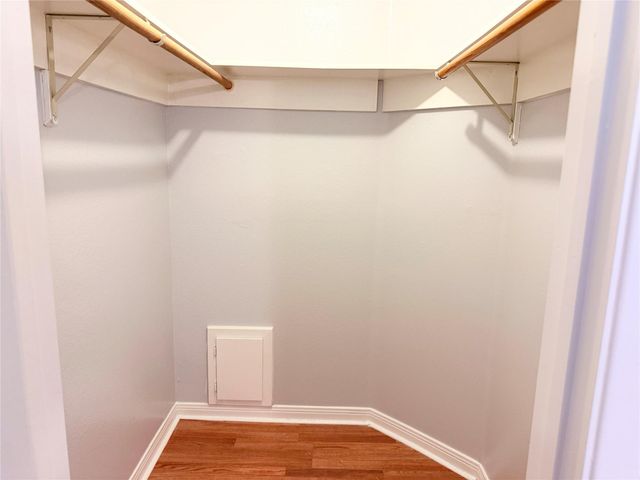 2626 Holly Hall Street 1208, Houston, TX 77054