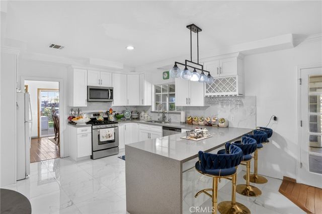 3848 E AVENUE T4, Palmdale, CA 93550