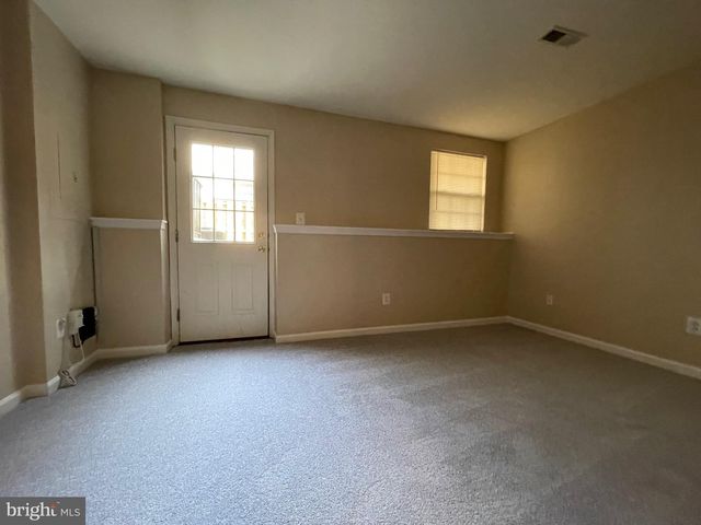 6368 MICHAEL ROBERT DR, Springfield, VA 22150