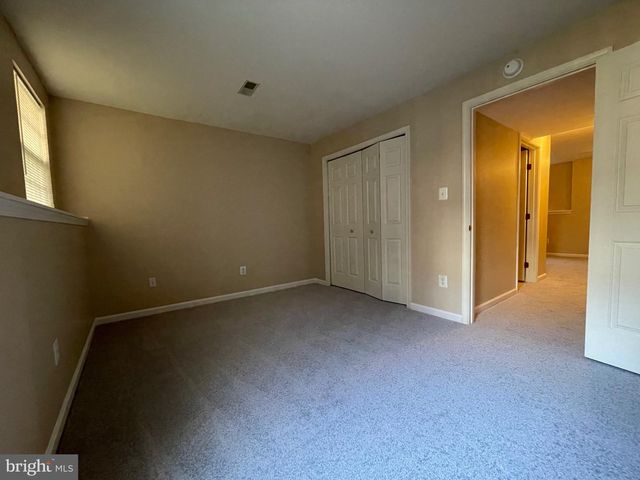 6368 MICHAEL ROBERT DR, Springfield, VA 22150