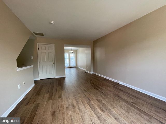 6368 MICHAEL ROBERT DR, Springfield, VA 22150