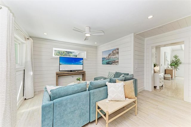 115 LOS CEDROS DRIVE, Anna Maria, FL 34216