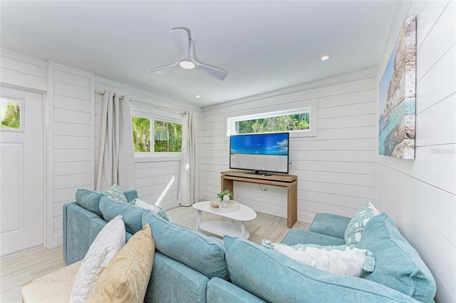 115 LOS CEDROS DRIVE, Anna Maria, FL 34216