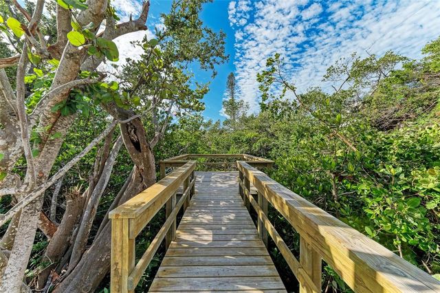 115 LOS CEDROS DRIVE, Anna Maria, FL 34216