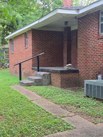 5130 Bradley Street NW, Cleveland, TN 37312
