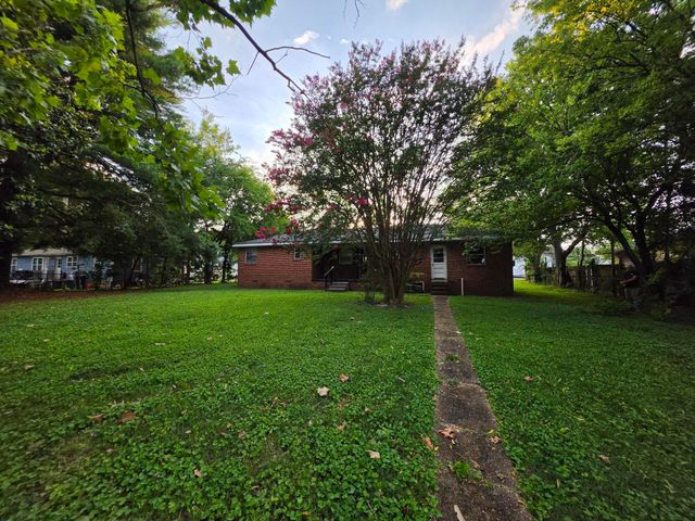 5130 Bradley Street NW, Cleveland, TN 37312