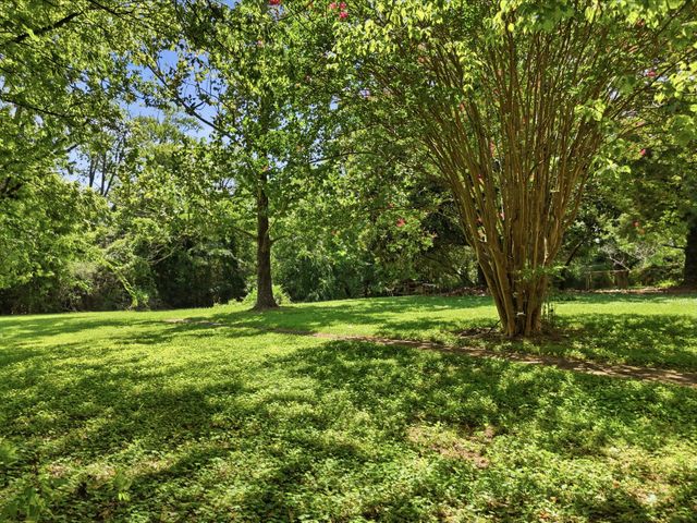 5130 Bradley Street NW, Cleveland, TN 37312
