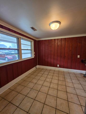 5130 Bradley Street NW, Cleveland, TN 37312