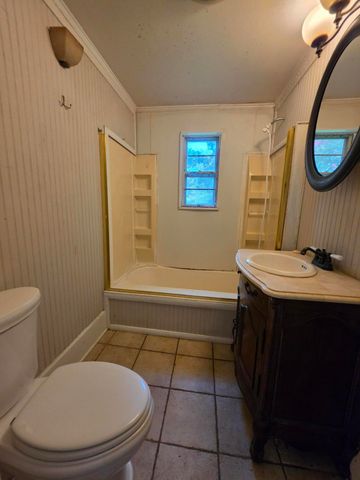5130 Bradley Street NW, Cleveland, TN 37312