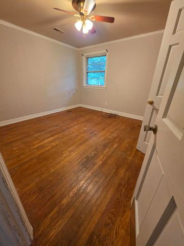 5130 Bradley Street NW, Cleveland, TN 37312