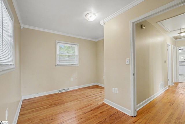 798 Coneross Creek Road, Seneca, SC 29678