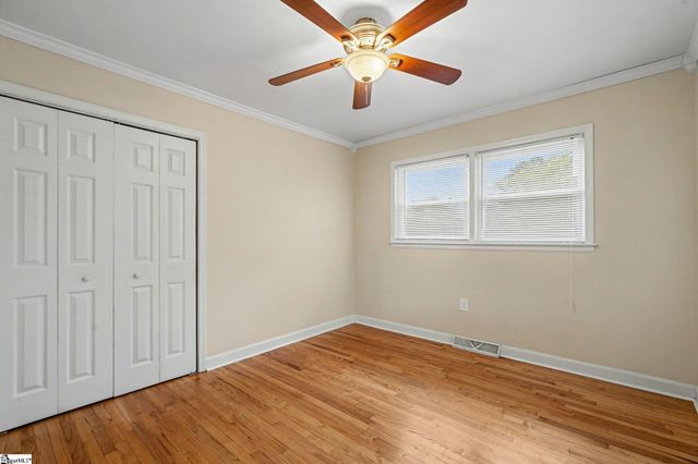 798 Coneross Creek Road, Seneca, SC 29678