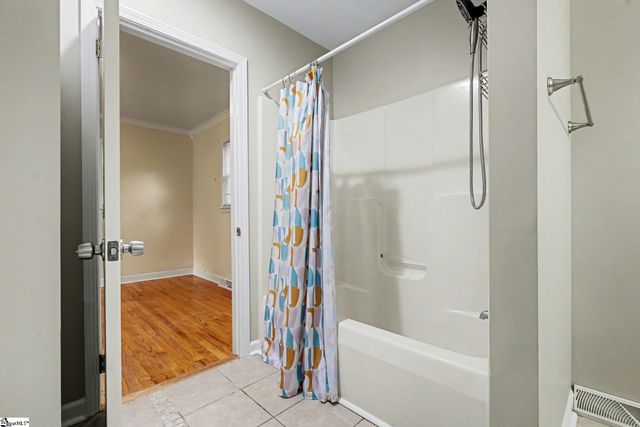 798 Coneross Creek Road, Seneca, SC 29678