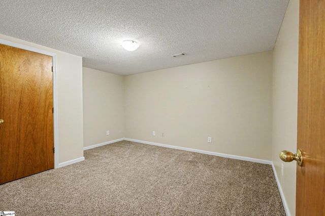 798 Coneross Creek Road, Seneca, SC 29678