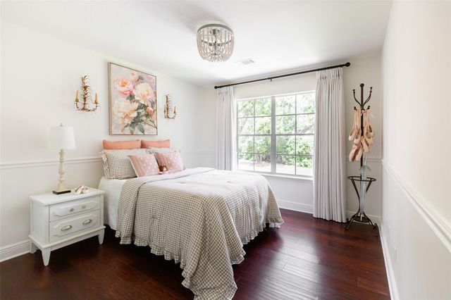 78 Lightwood Trace, The Woodlands, TX 77382