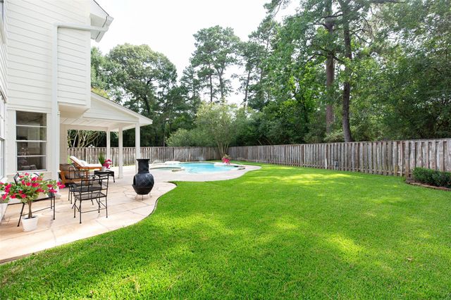 78 Lightwood Trace, The Woodlands, TX 77382