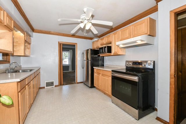 3120 S 24th STREET, Milwaukee, WI 53215