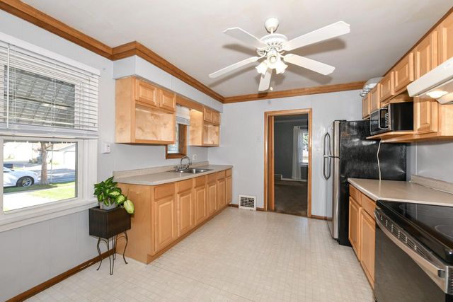 3120 S 24th STREET, Milwaukee, WI 53215