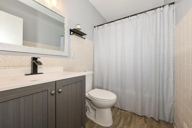 3120 S 24th STREET, Milwaukee, WI 53215