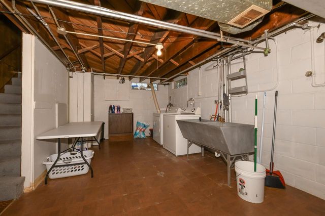 3120 S 24th STREET, Milwaukee, WI 53215