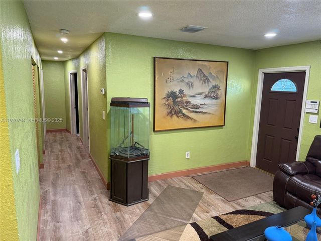 2926 NW 191st Lane, Miami Gardens, FL 33056