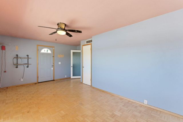 721 Isleta Boulevard SW, Albuquerque, NM 87105