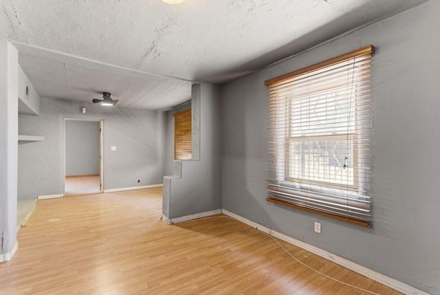 721 Isleta Boulevard SW, Albuquerque, NM 87105