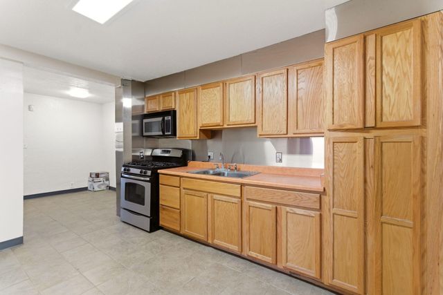 721 Isleta Boulevard SW, Albuquerque, NM 87105