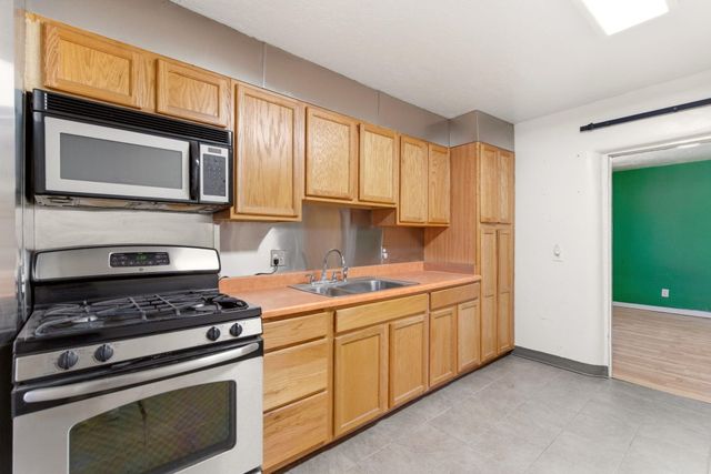 721 Isleta Boulevard SW, Albuquerque, NM 87105