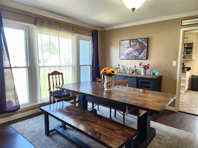 319 E Hubbard Street, Lindale, TX 75771