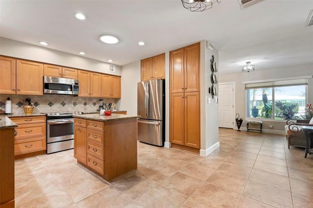 104 ALBA STREET W, Venice, FL 34285