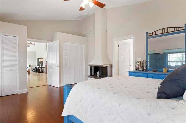 104 ALBA STREET W, Venice, FL 34285