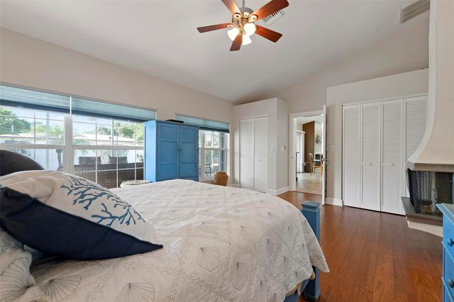 104 ALBA STREET W, Venice, FL 34285