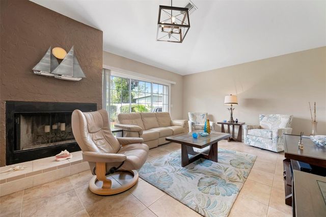 104 ALBA STREET W, Venice, FL 34285