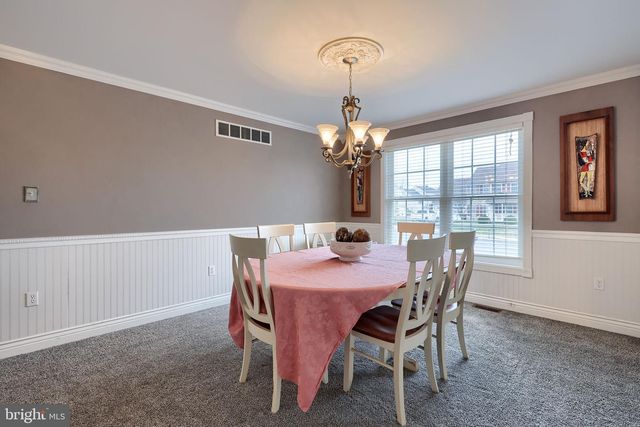 401 HARMONY LN, Douglassville, PA 19518